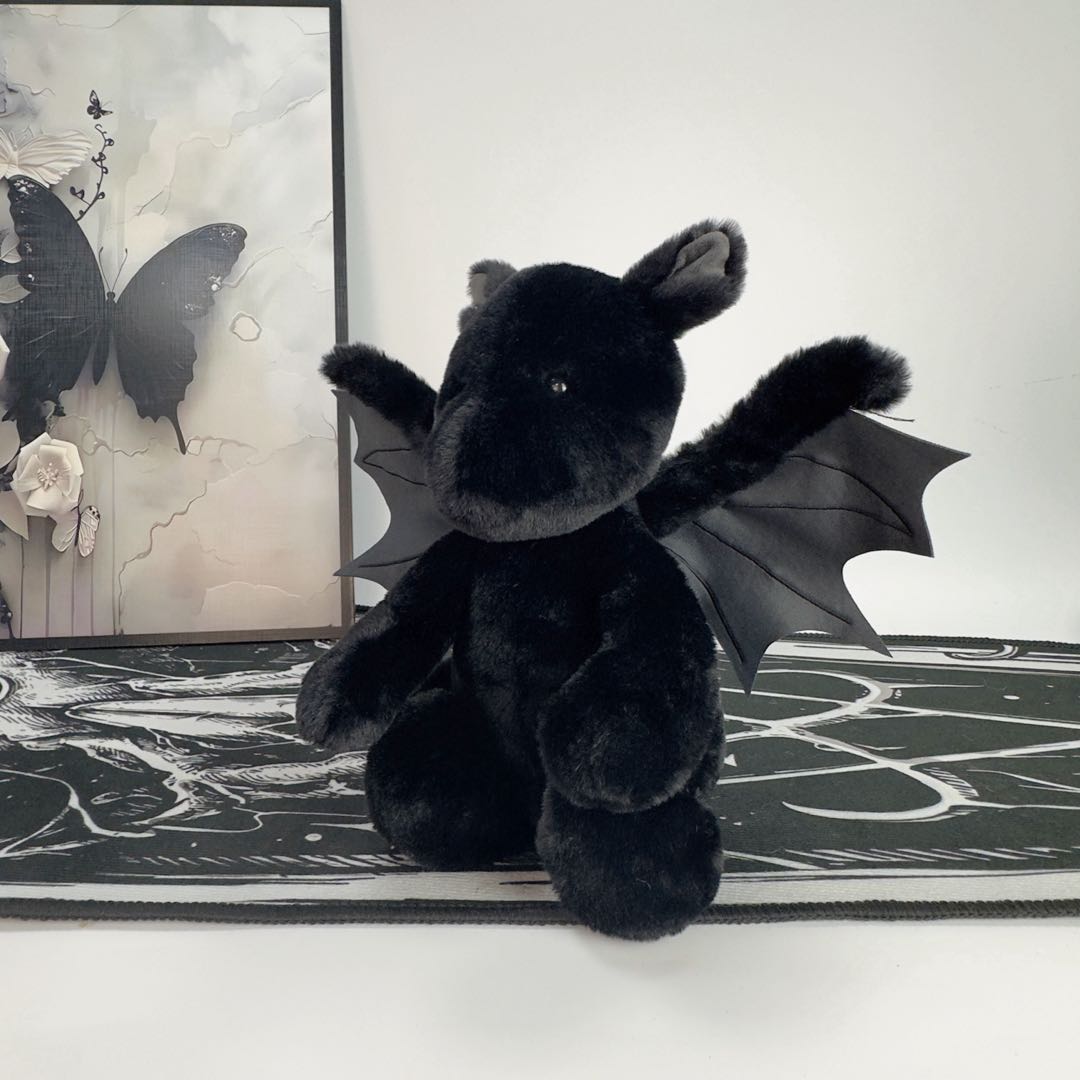 ゴシックスタイル ブラックぬいぐるみドラゴン