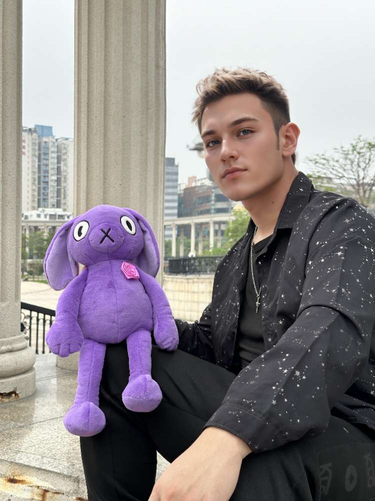 紫色ゴス風ぬいぐるみバニー