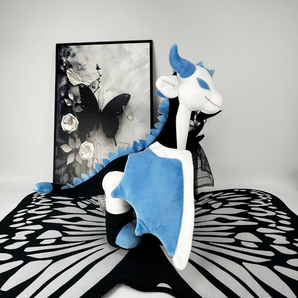 ブラック&ブルー ゴス ドラゴンぬいぐるみ