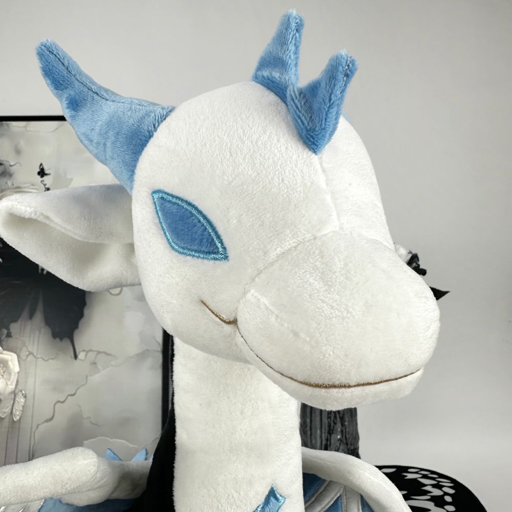 ブラック&ブルー ゴス ドラゴンぬいぐるみ