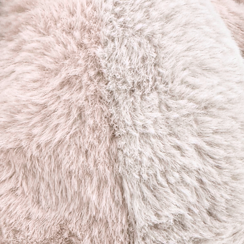 かわいいピンクのダスティローズウサギぬいぐるみ