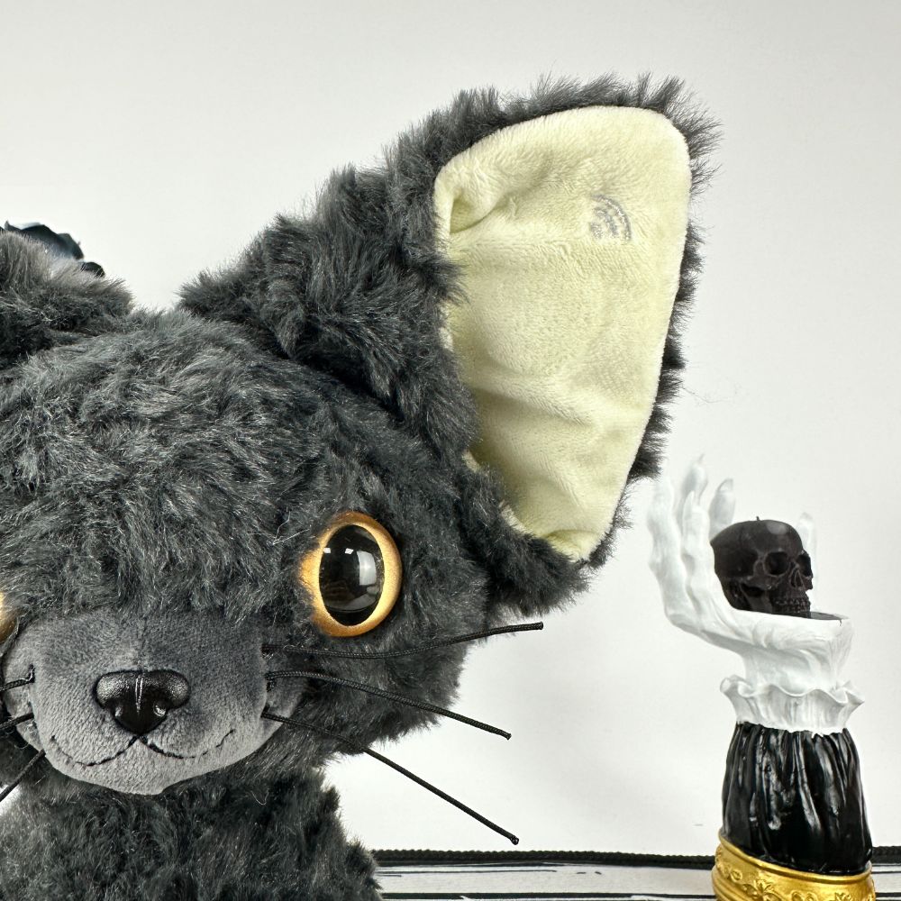 NFC占い師グレーデボンレックスぬいぐるみキャット