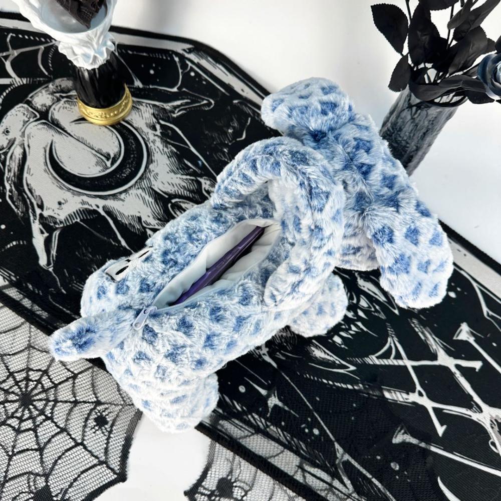 ブルーゴス骸骨パピーニットバッグ