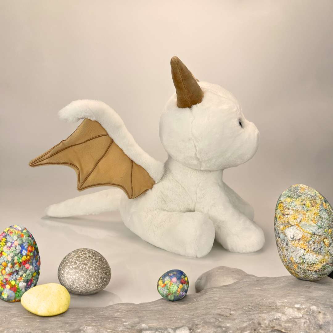 かわいいホワイトベビードラゴンぬいぐるみ