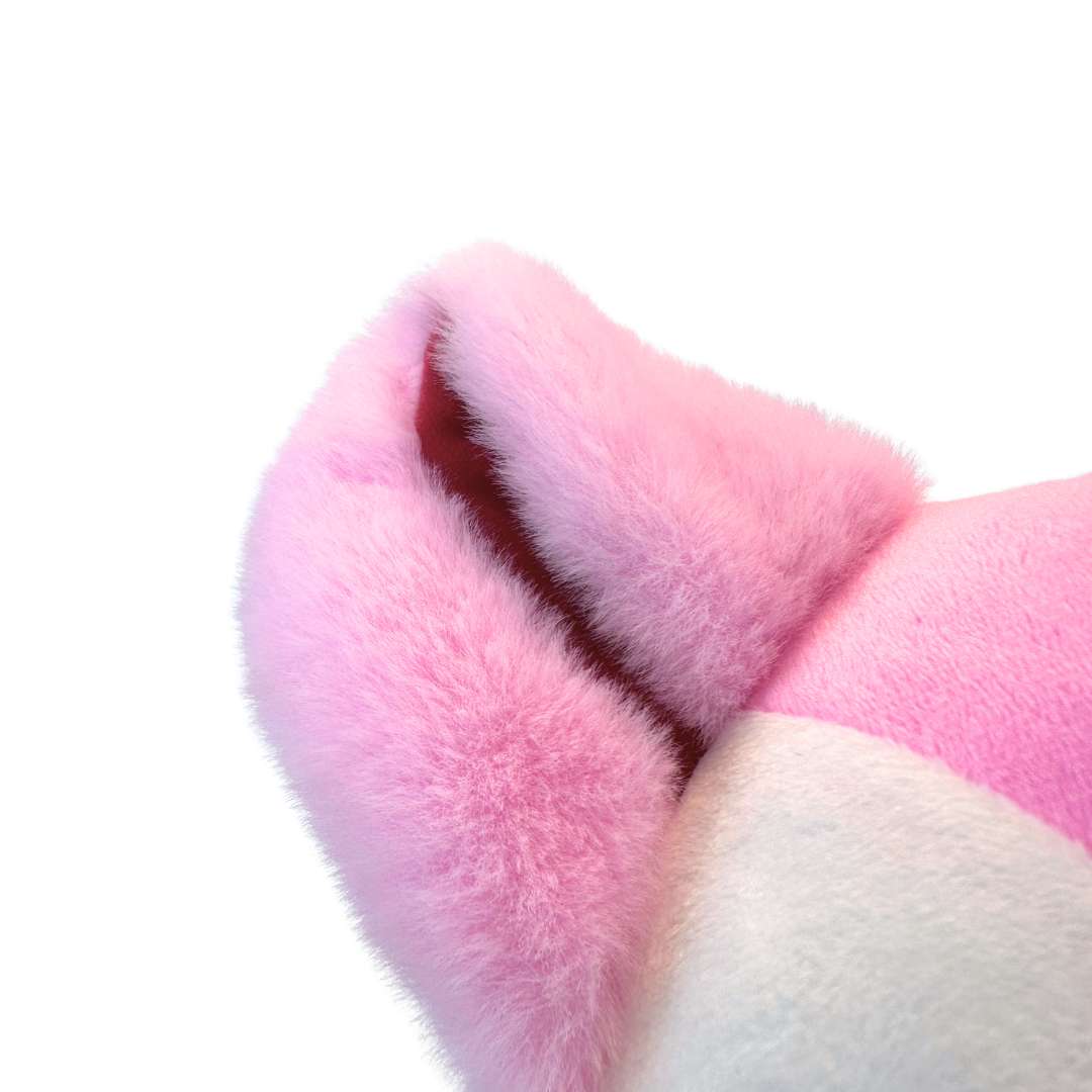 カワイイアニメ ピンクタヌキぬいぐるみ