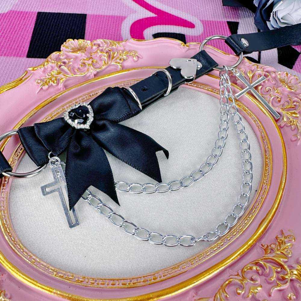 ゴシック ハートクリスタル ブラックレザーチョーカー