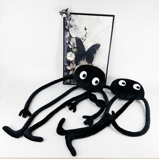 キュートな大きな「まっくろくろすけ」風ぬいぐるみクッション