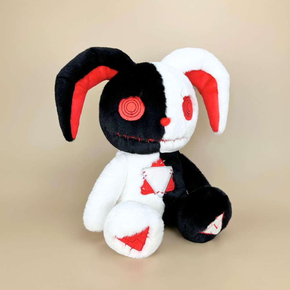 ゴスヴードゥー黒と白のバニーぬいぐるみ