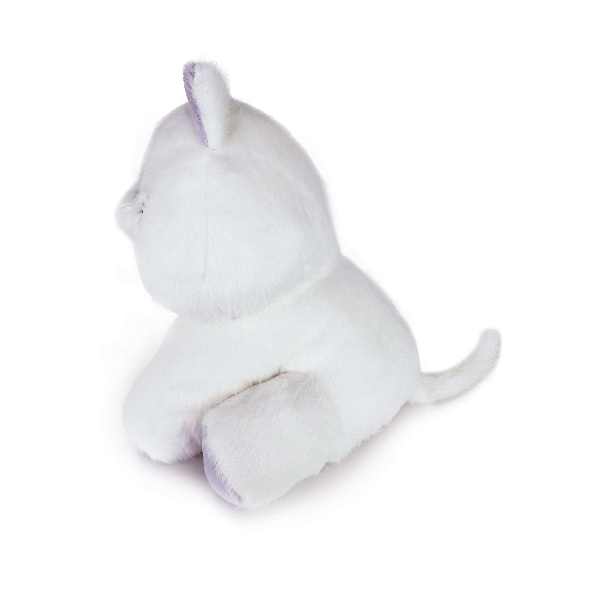 かわいい好奇心旺盛な白い猫のぬいぐるみ