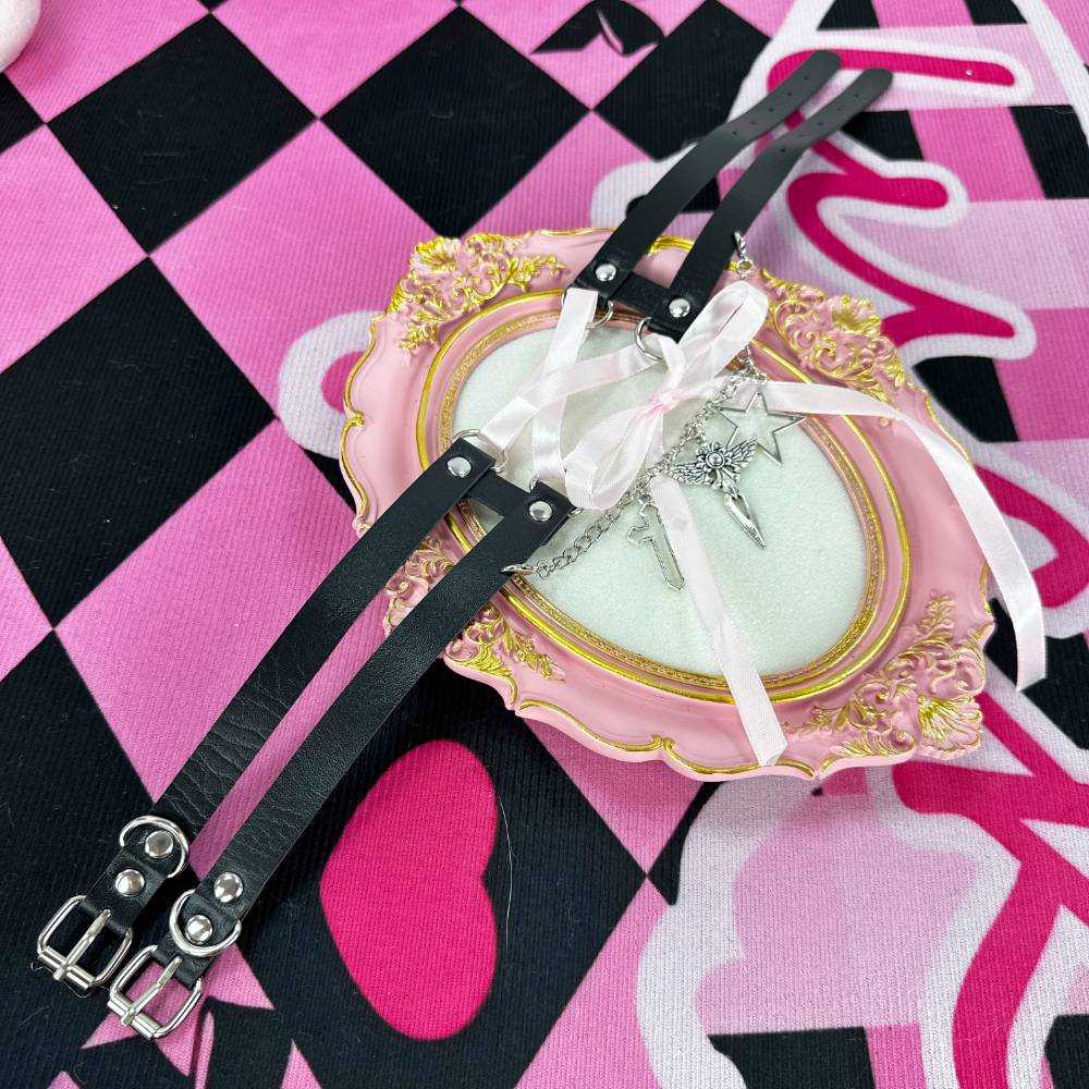 甘辛MIX 編み上げ ピンクリボン ブラックレザーチョーカー