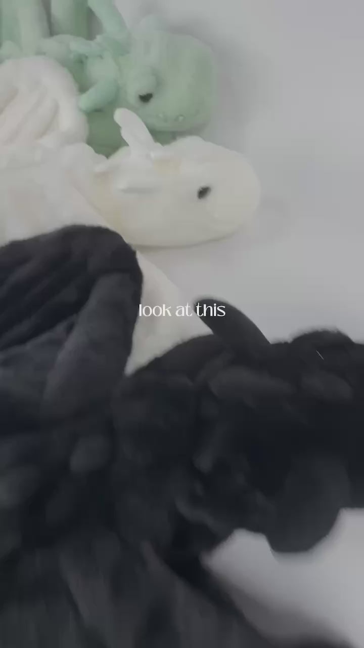 ラグジュアリー スノードラゴンぬいぐるみ ホワイトアートドール