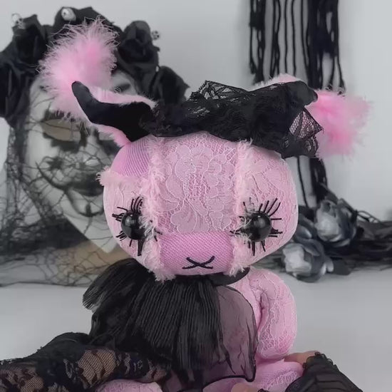 ピンクゴスバニーぬいぐるみ