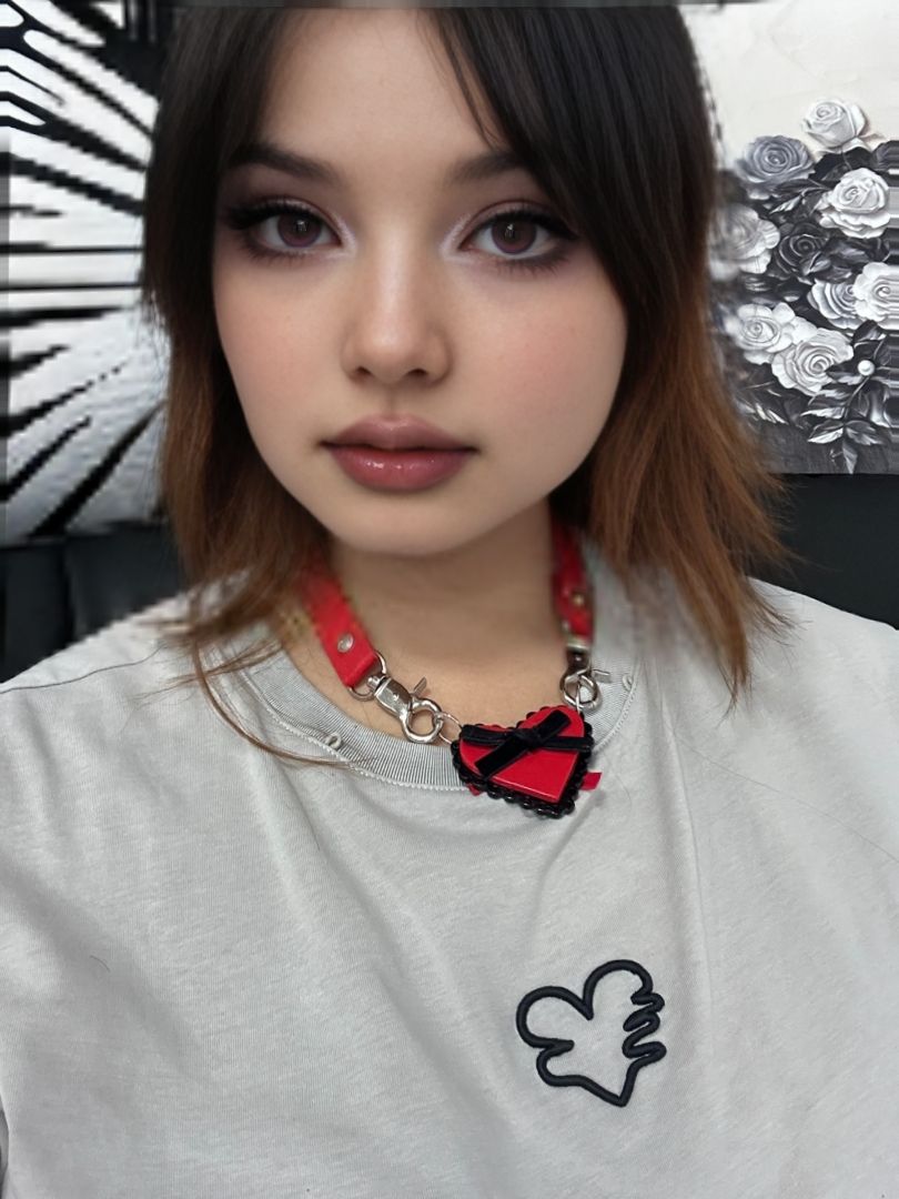 可愛い ハートレザー赤黒 チョーカー