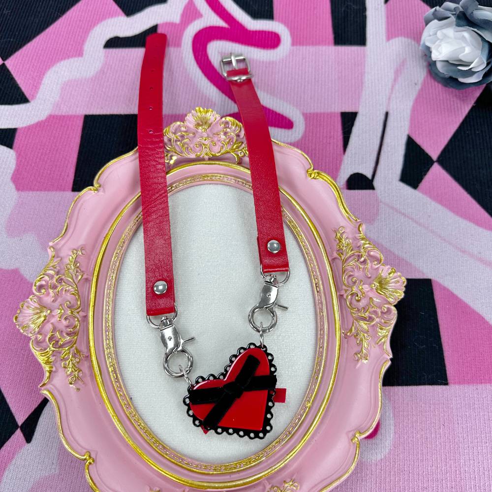 可愛い ハートレザー赤黒 チョーカー